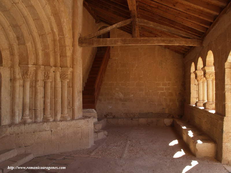 INTERIOR DE LA GALERÍA